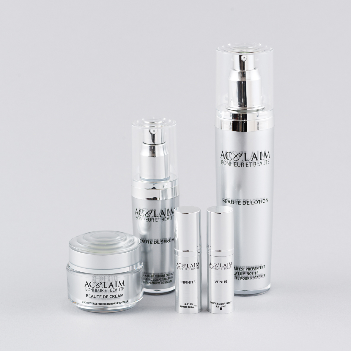 アコライム正規販売店|【東京 港区 北青山】「からだのことなら」は、肌・髪・体・心の悩みの改善に「丁寧に寄り添う」メディカル系ケア専門院です。肌質改善・加齢肌対策・薄毛・抜け毛をはじめ、体調不良・痛みなどでお悩みなら1度ご来院下さい。ヒト由来幹細胞と植物由来幹細胞のリアボーテ クレアスキン・グランスキン化粧品正規販売代理店